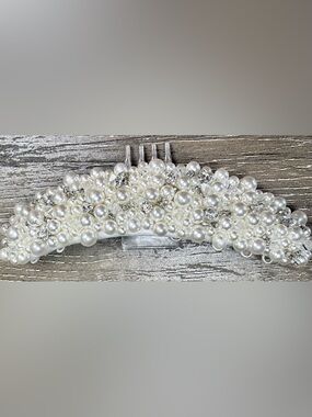 Faux Pearl & Crystal Beaded Hair Comb - Vintage Style